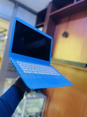Laptop HP Stream 14 4GB Intel Celeron SSD 32GB