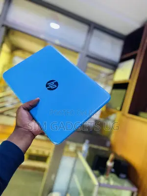 Laptop HP Stream 14 4GB Intel Celeron SSD 32GB