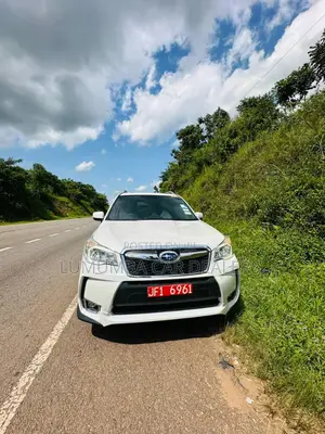 Subaru Forester 2.0XT Premium AWD 2018 White