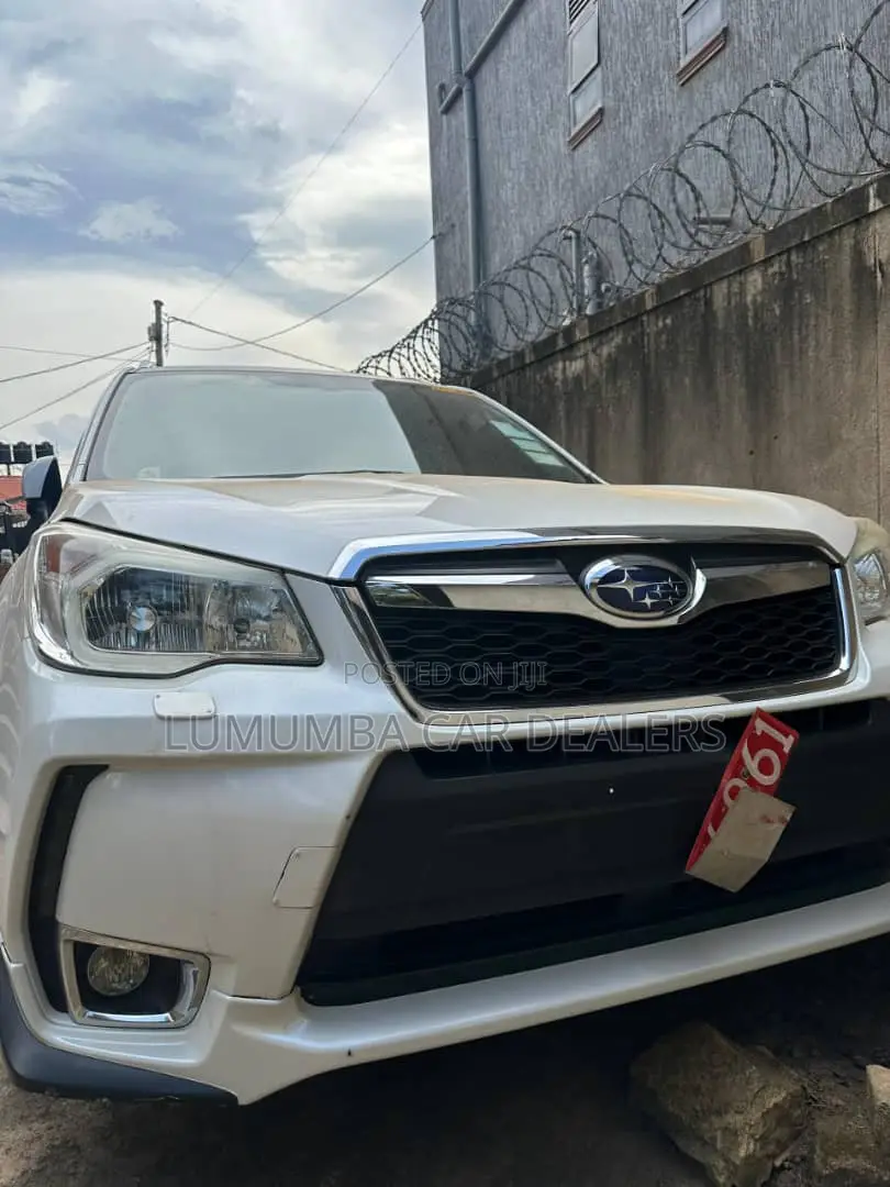 Subaru Forester 2.0XT Premium AWD 2018 White