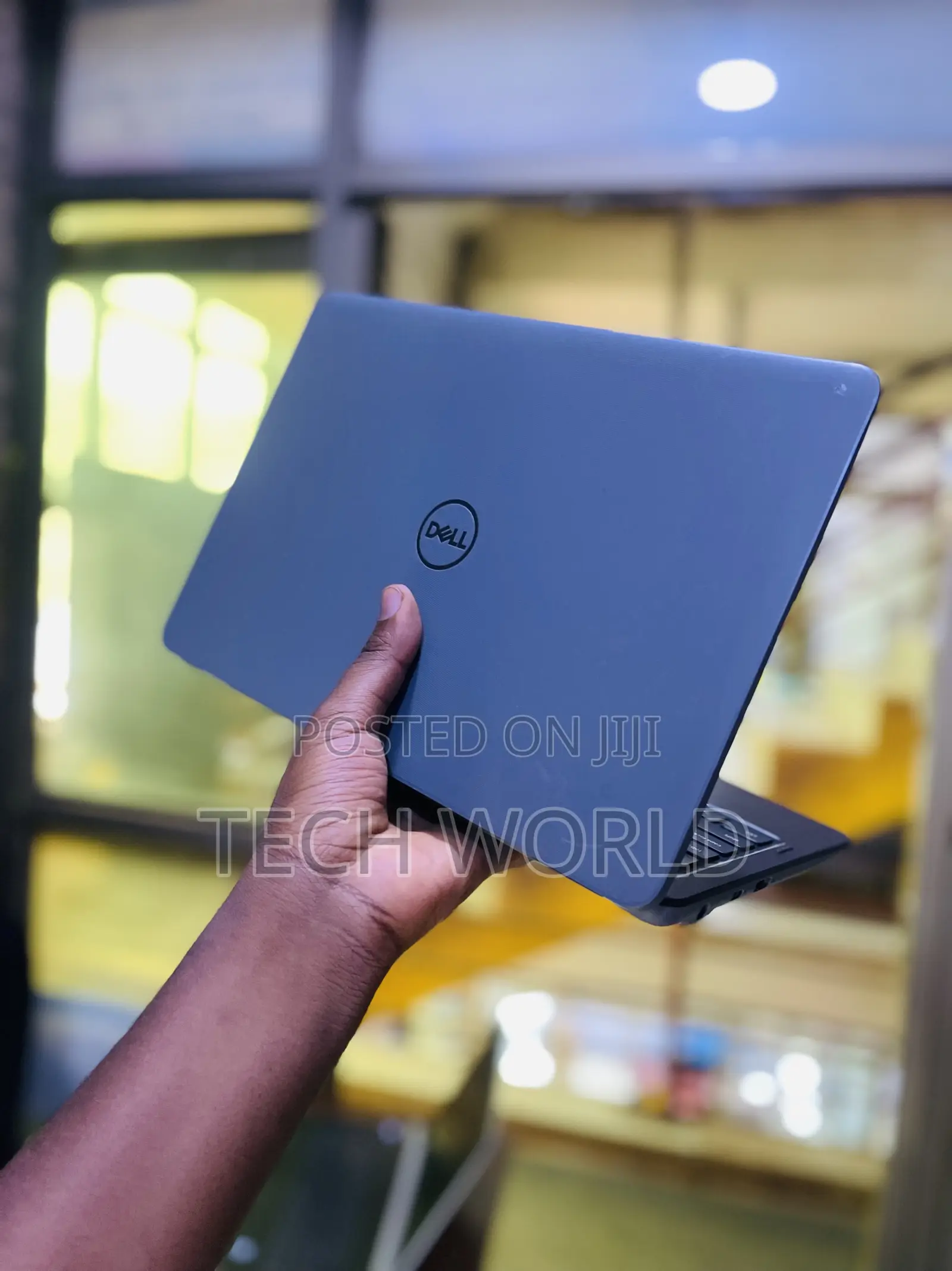 Laptop Dell Latitude 3120 4GB Intel Celeron SSD 128GB