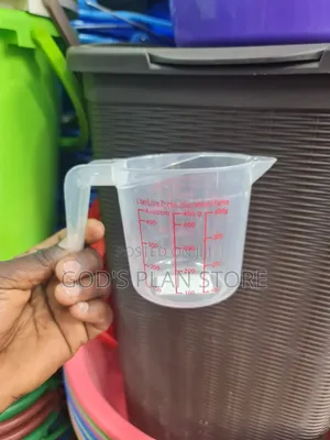 450mls Plastic Measuring Jug Plastic Measuring Jug