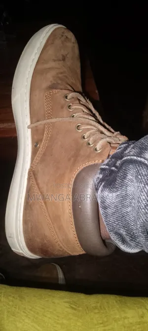 These Boots Earthkeepers Adventure Cupsole Chukka