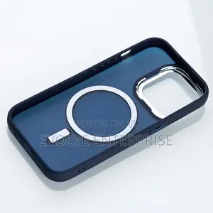 Matte Silicone Case With Magsafe Support for iPhone 15 Pro Max
