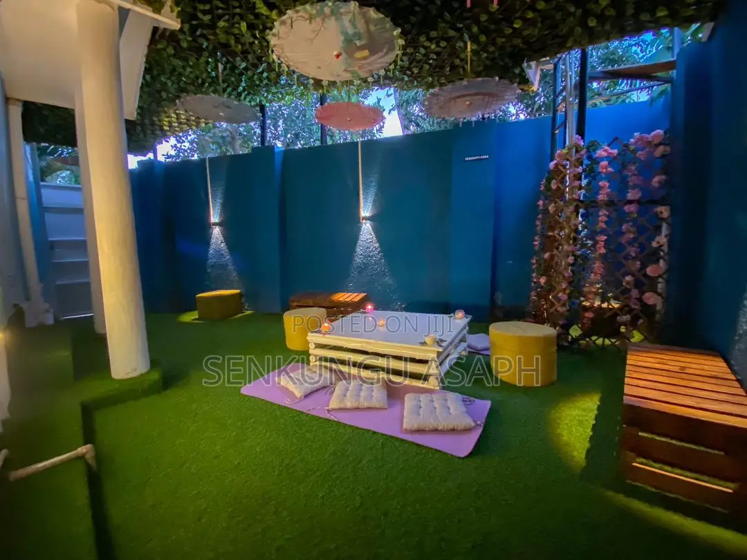 Pool House