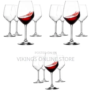 Glass 4 Pieces of Wine Glasses-Colorless