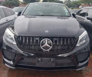 Mercedes-Benz GLE-Class 2019 Black