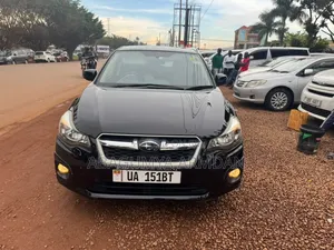 Subaru Impreza 2.0i Premium PZEV 4dr Hatchback AWD (2.0L 4cyl 5M) 2014 Black
