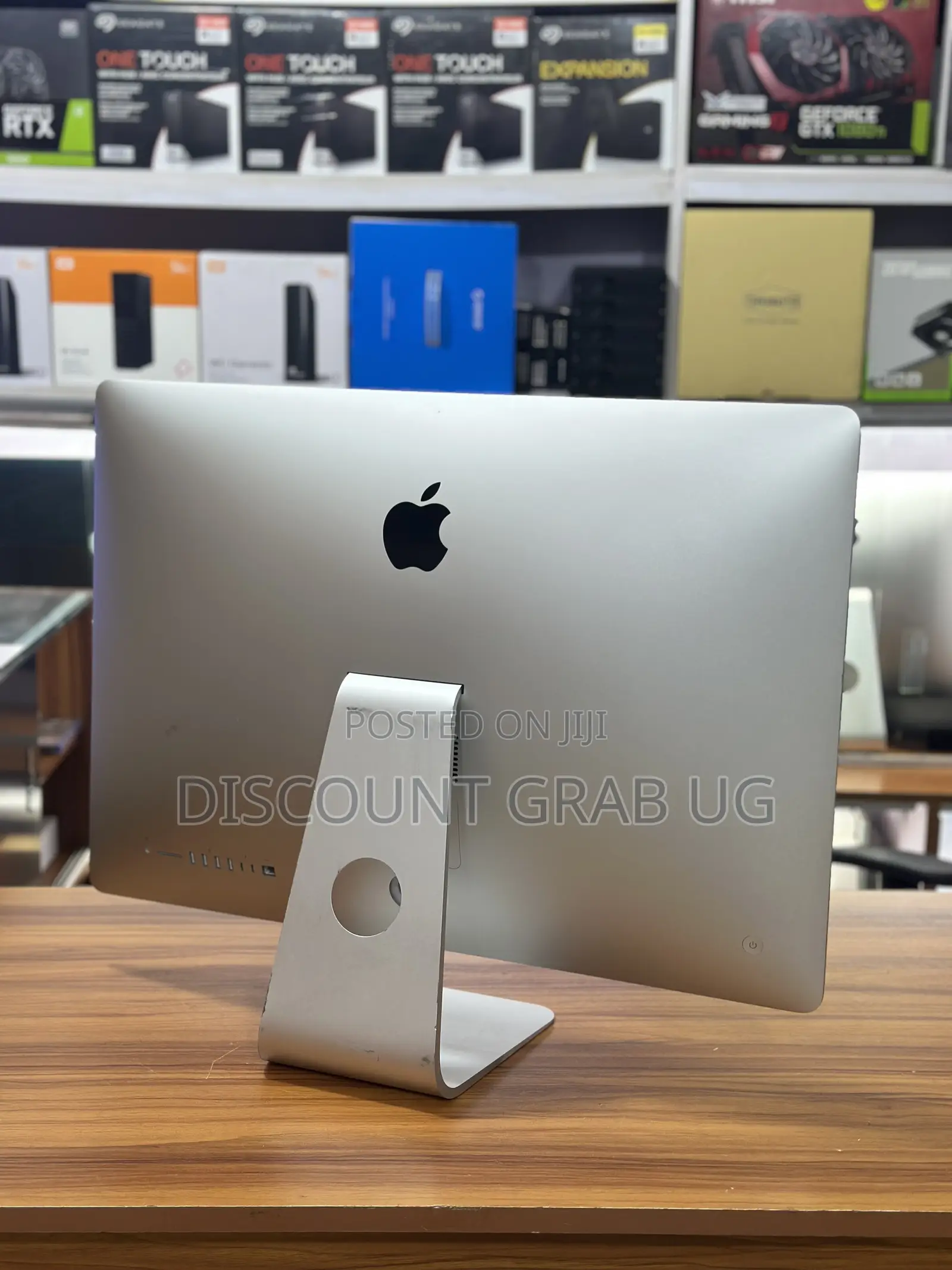 Desktop Computer Apple iMac 64GB Intel Core i7 HDD+SSD 512GB