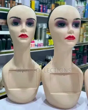 Hat and Wigs Dummy