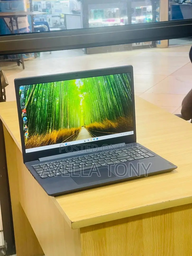 New Laptop Lenovo IdeaPad 1 8GB AMD Ryzen 5 SSD 256GB