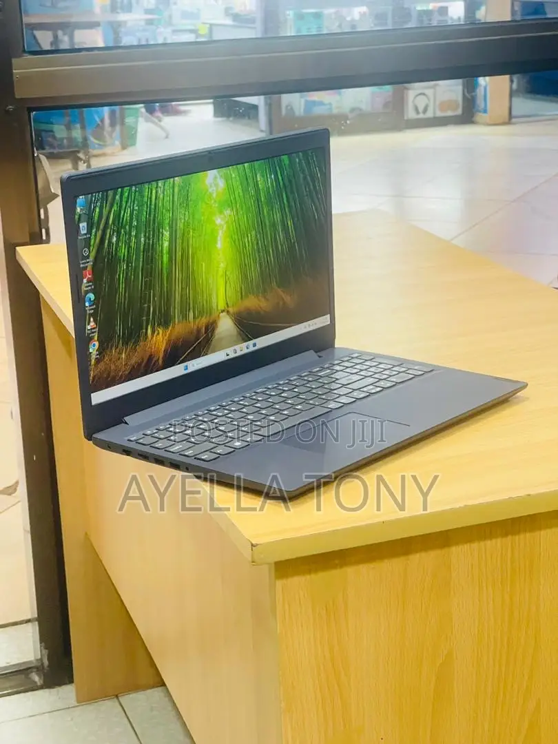 New Laptop Lenovo IdeaPad 1 8GB AMD Ryzen 5 SSD 256GB