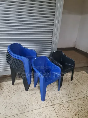 Boss Outdoor Indoor Plastic Chairs Plastic Chairs