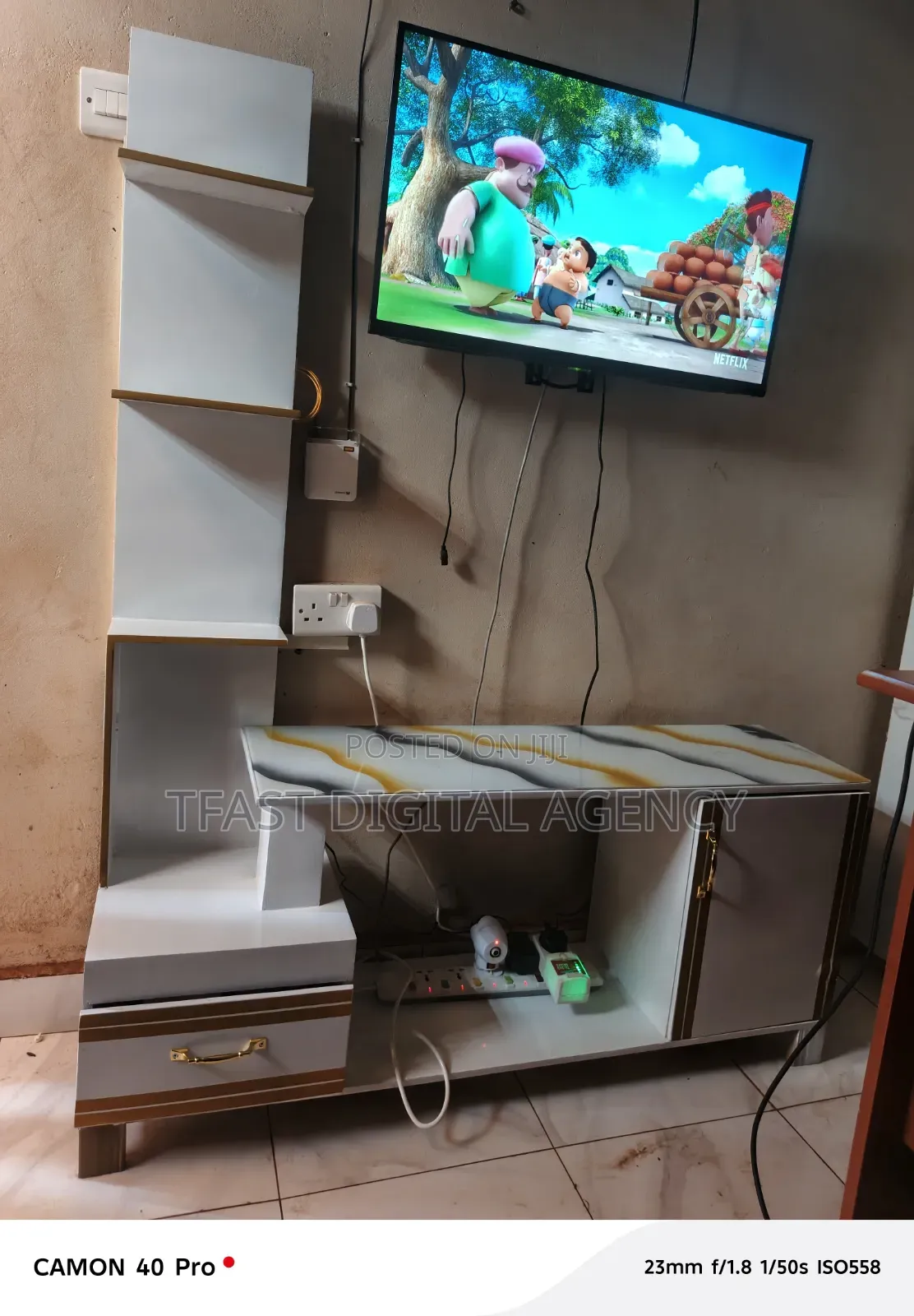 Tv Stand in Good Condition