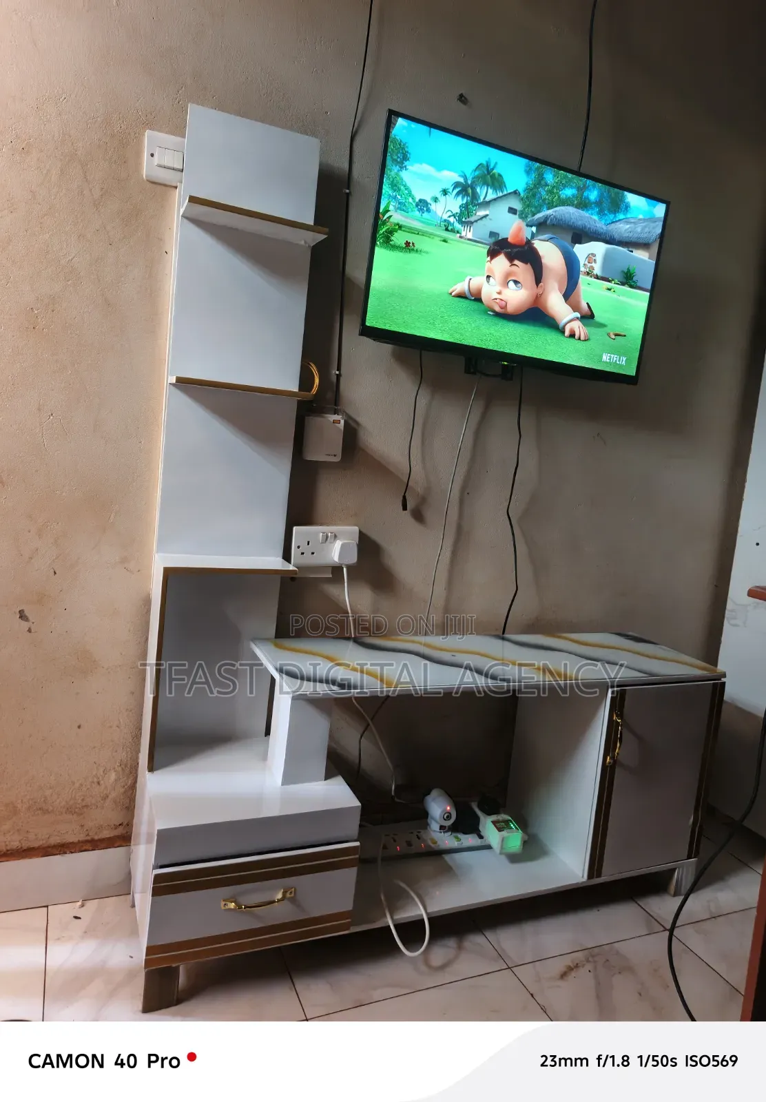 Tv Stand in Good Condition
