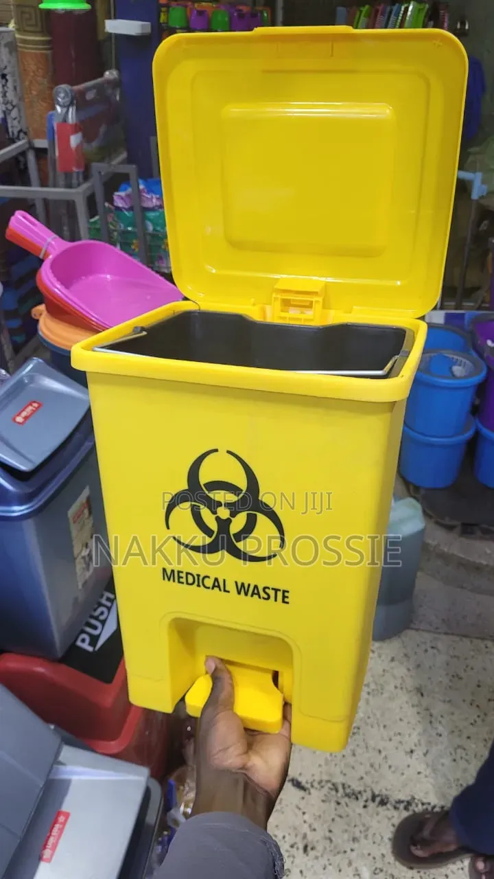 Medical Waste Bin