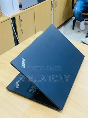 New Laptop Lenovo ThinkPad T14 32GB Intel Core i7 SSD 512GB