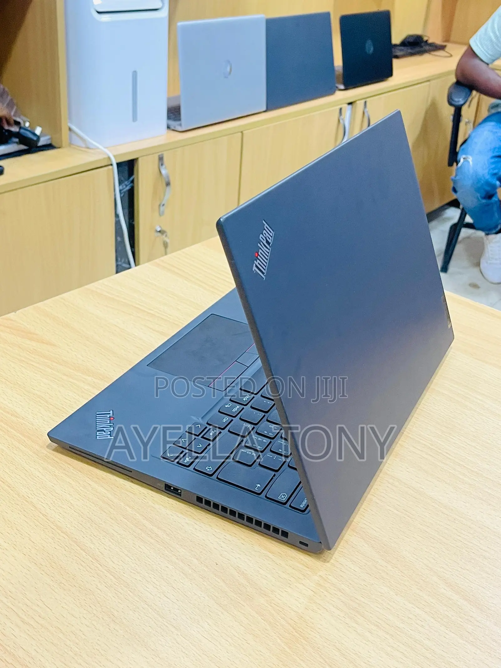 New Laptop Lenovo ThinkPad T14 32GB Intel Core i7 SSD 512GB