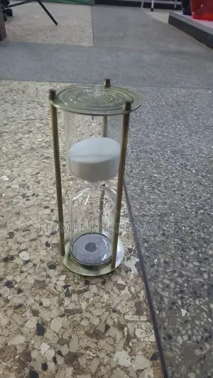Hour Glass or Clock