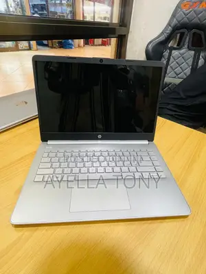 New Laptop HP Stream Notebook 8GB Intel Core i7 SSD 256GB