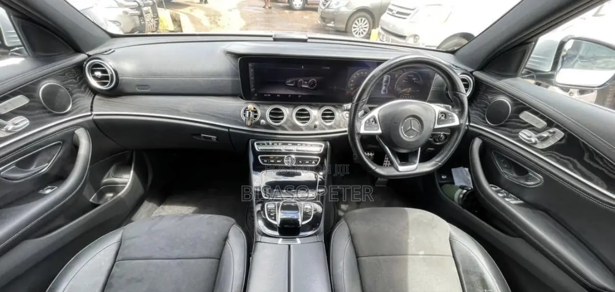 Mercedes-Benz E200 2018 Silver