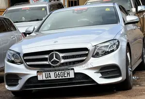 Mercedes-Benz E200 2018 Silver