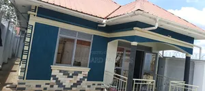 Exterior Resid