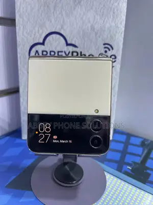 Samsung Galaxy Z Flip4 256 GB Rose Gold