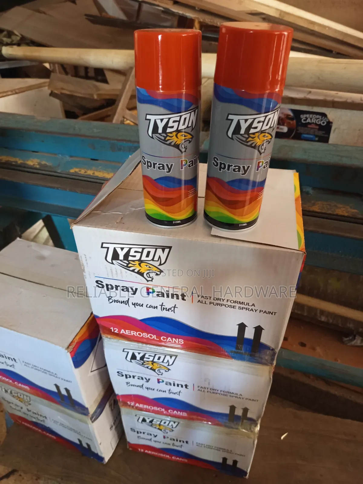 Spray Paint Red Fast Dry Good Quality 315ml