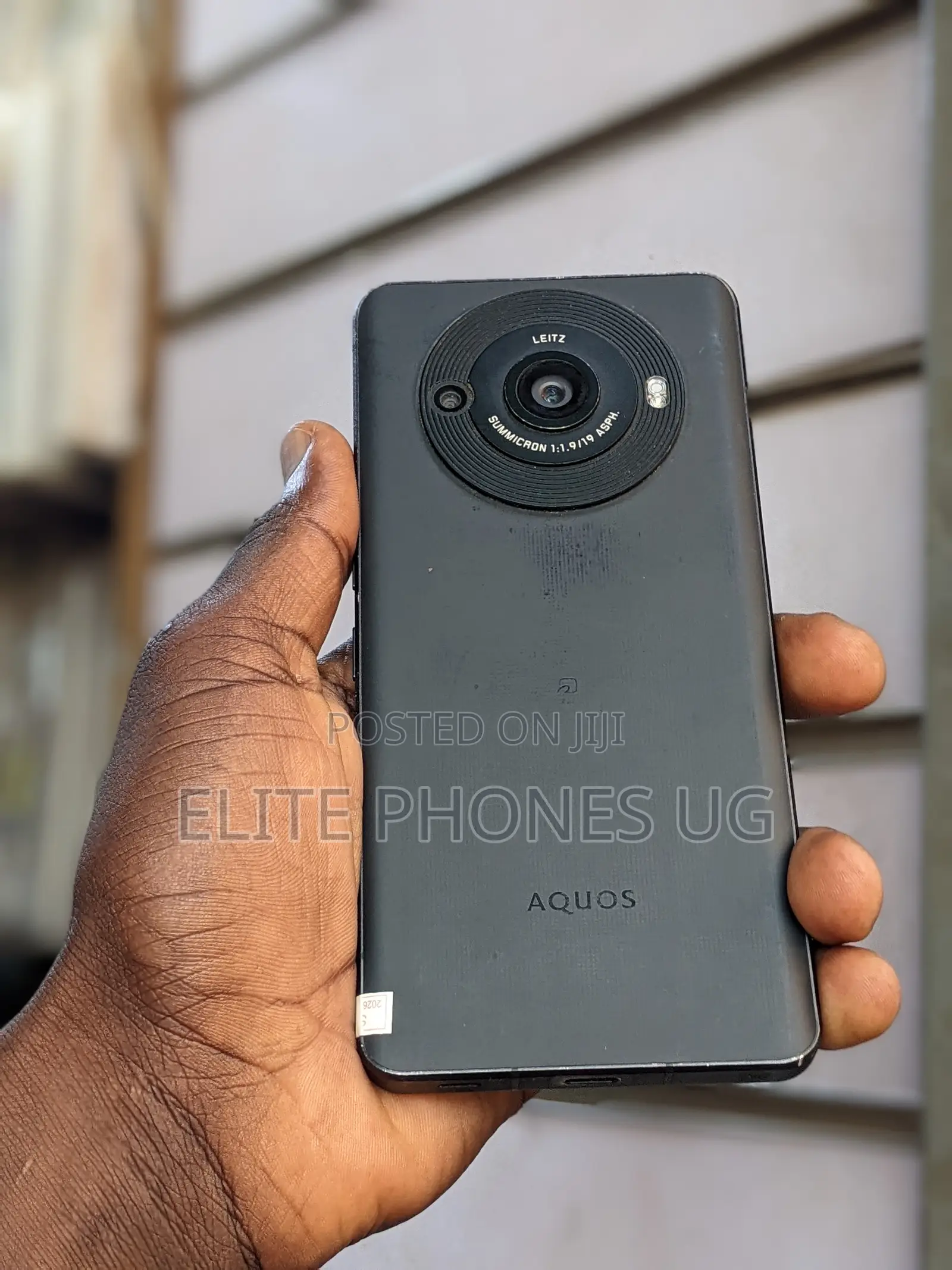 Sharp Aquos R8s pro 256 GB Gray