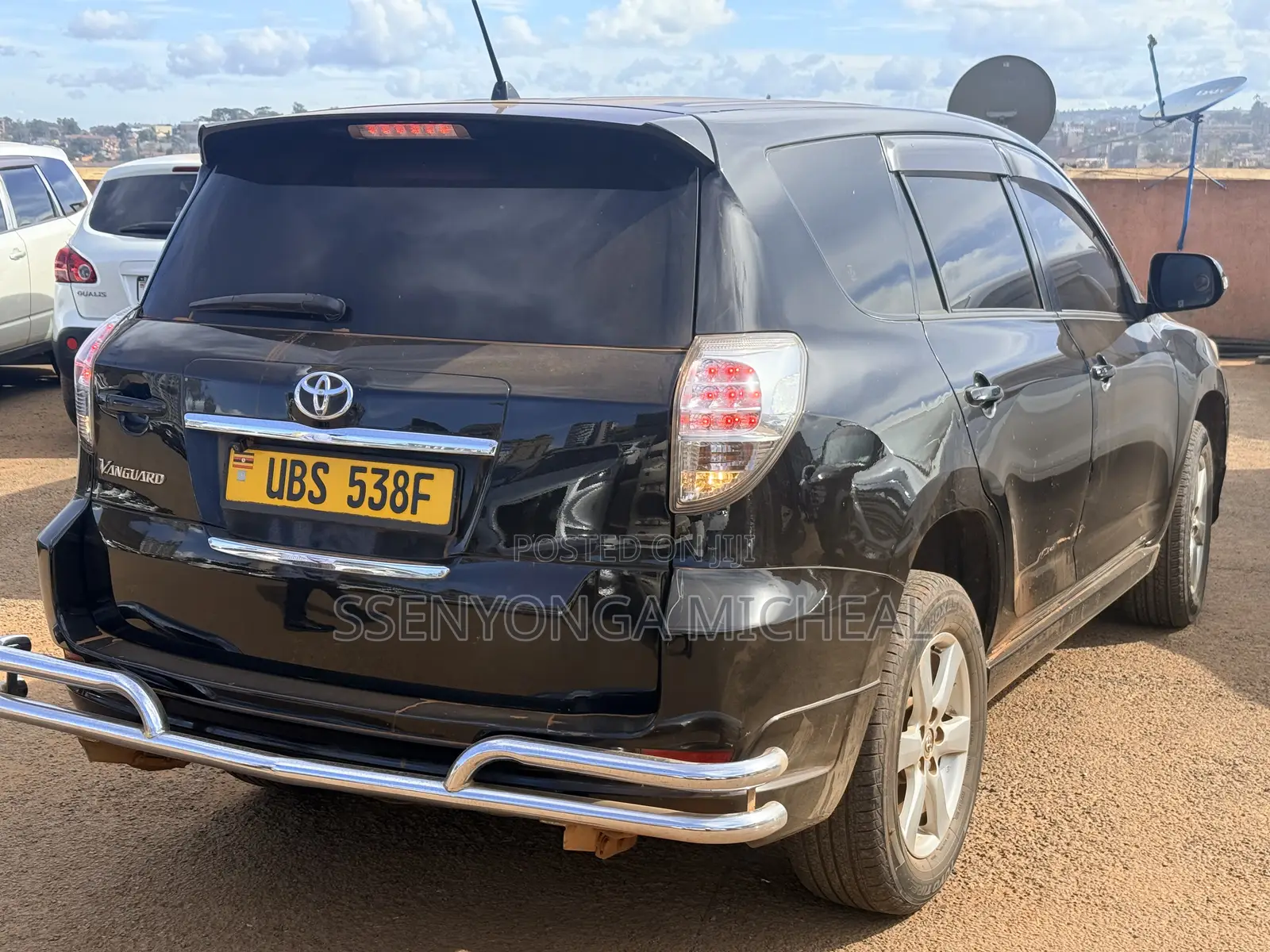 Toyota Vanguard 2011 Black