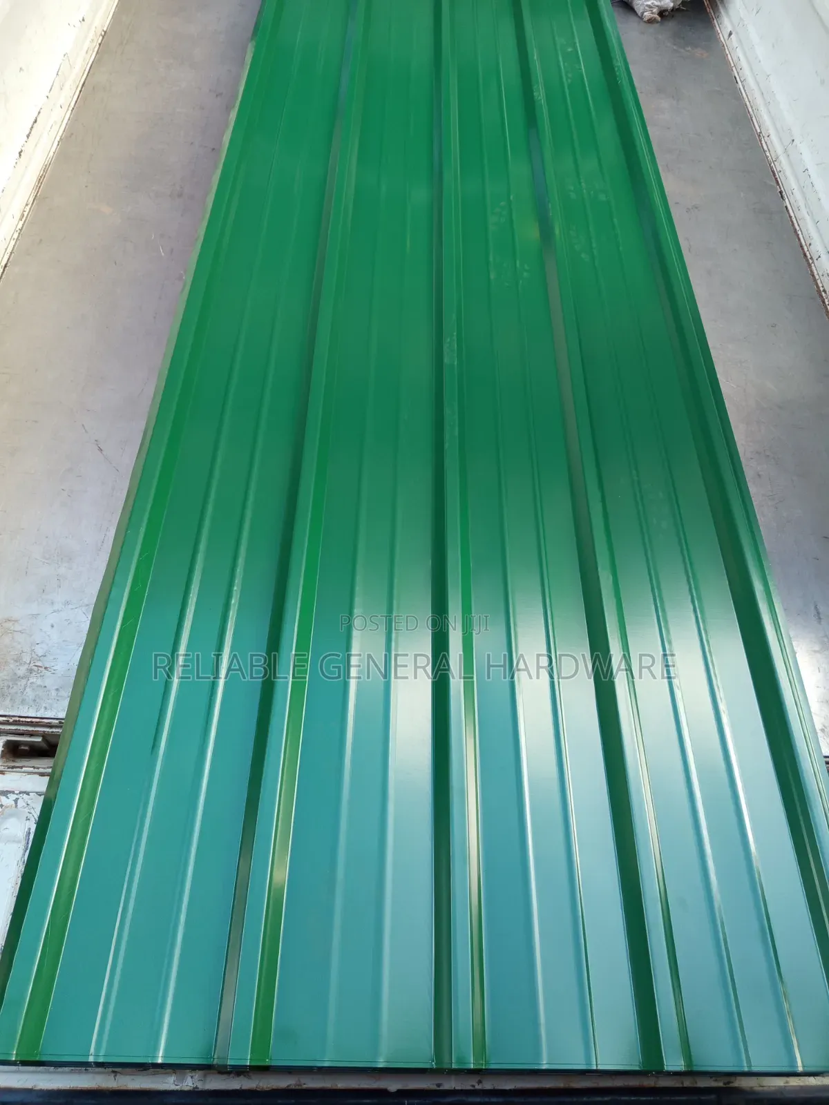 Supereco Iron Sheets G 28 Green Roofings(7kg)