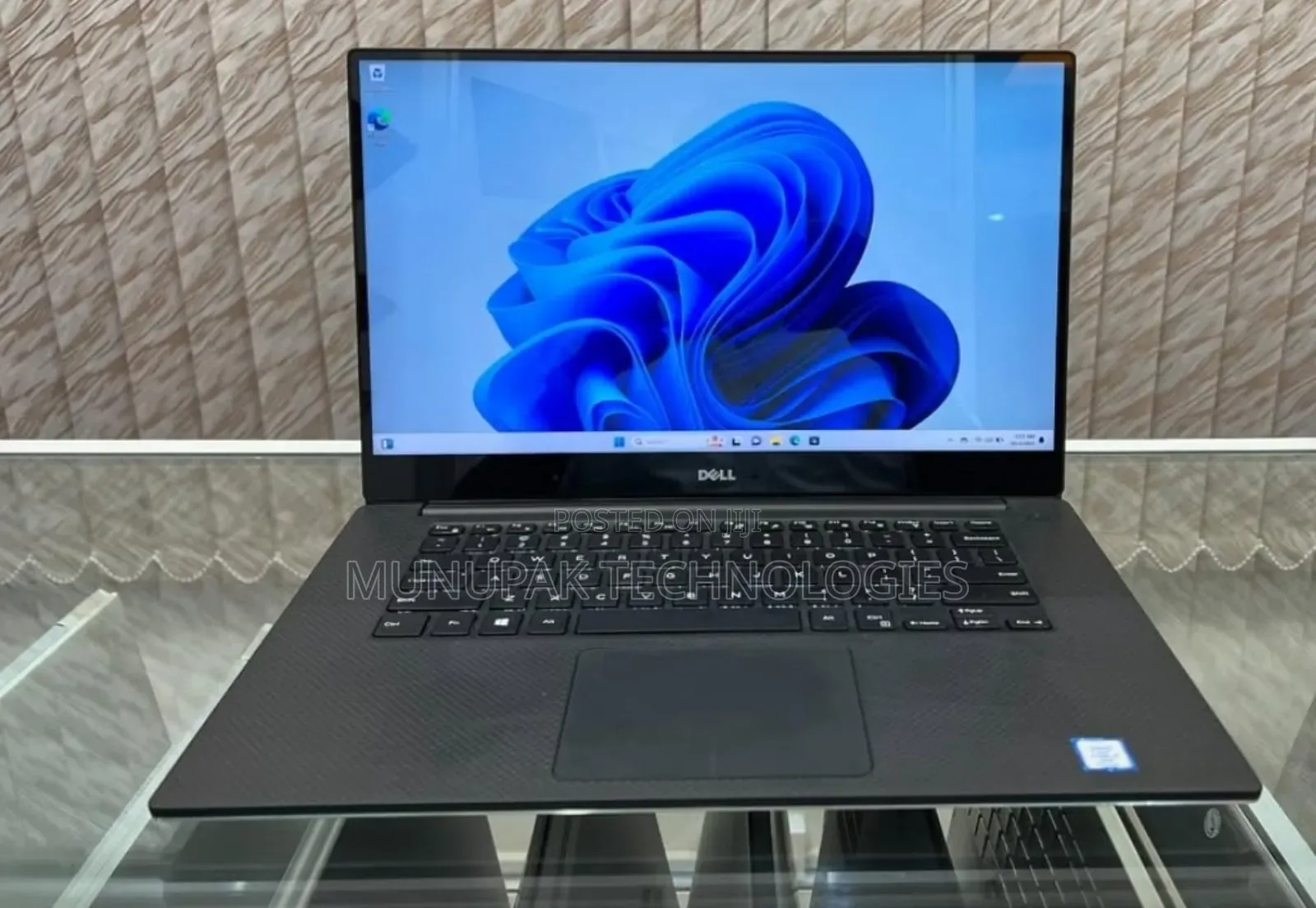 Laptop Dell Precision 5520 16GB Intel Core i7 SSD 512GB