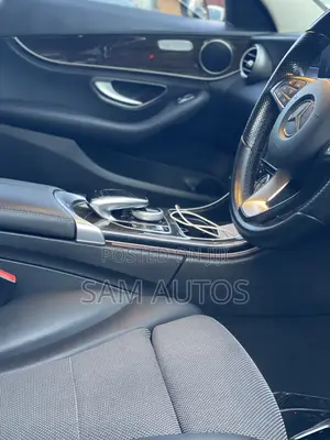 Mercedes-Benz C200 2014 Silver