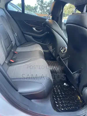 Mercedes-Benz C200 2014 Silver