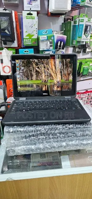 Laptop Dell Latitude 3189 8GB Intel Pentium SSD 128GB