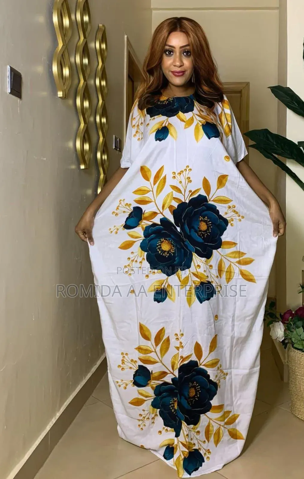 Unique Classic Deras Dresses!
