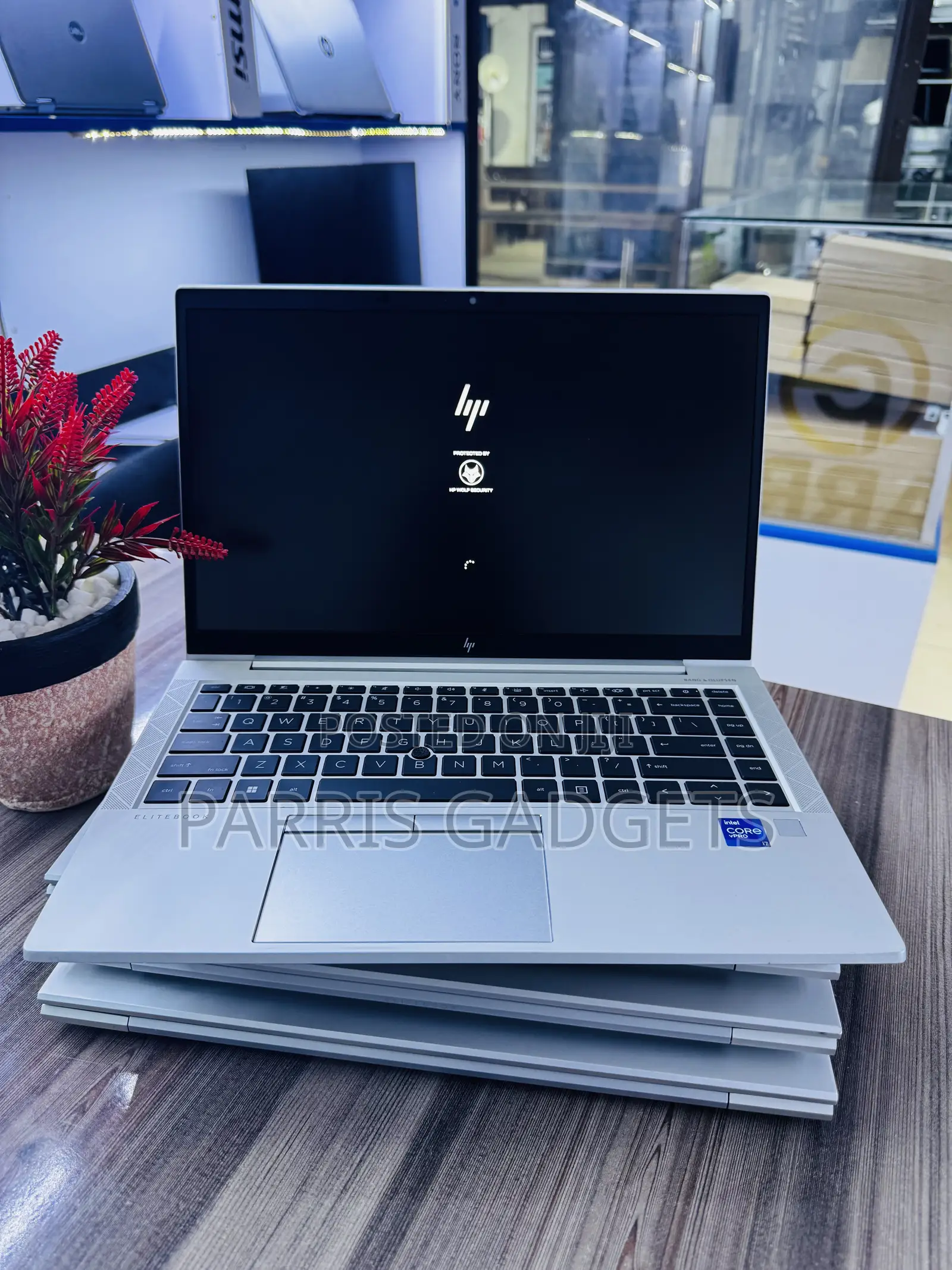 Laptop HP EliteBook 840 G8 8GB Intel Core i7 SSD 256GB