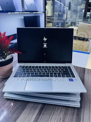Laptop HP EliteBook 840 G8 8GB Intel Core i7 SSD 256GB