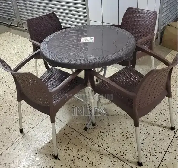 Cottage / Restaurant / Dinning Plastic Chairs and Table