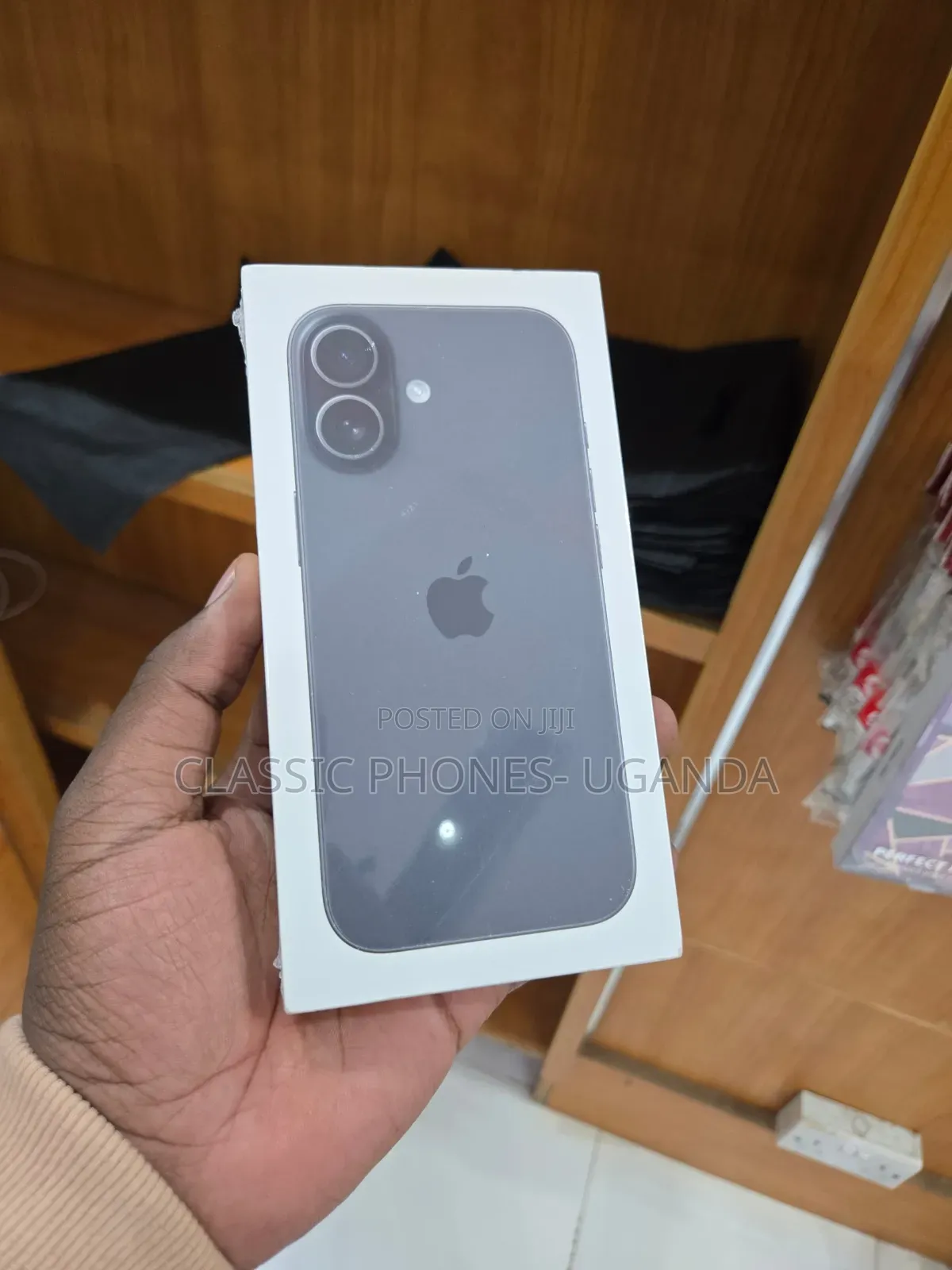 New Apple iPhone 17 256 GB Black