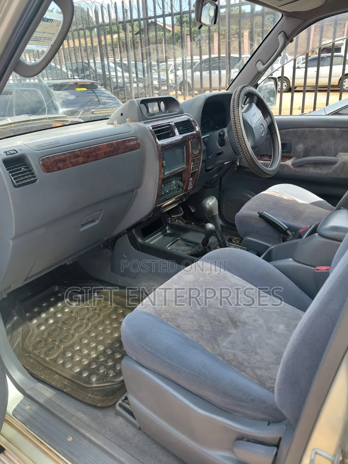 Toyota Land Cruiser Prado 2002 Silver