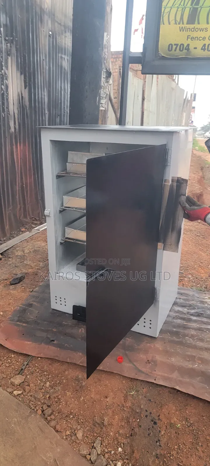 Modern Charcoal/Firewood Oven