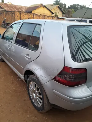 Volkswagen Golf 2002 Silver