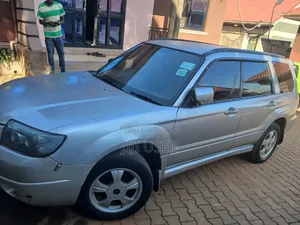 Subaru Forester 2005 Silver