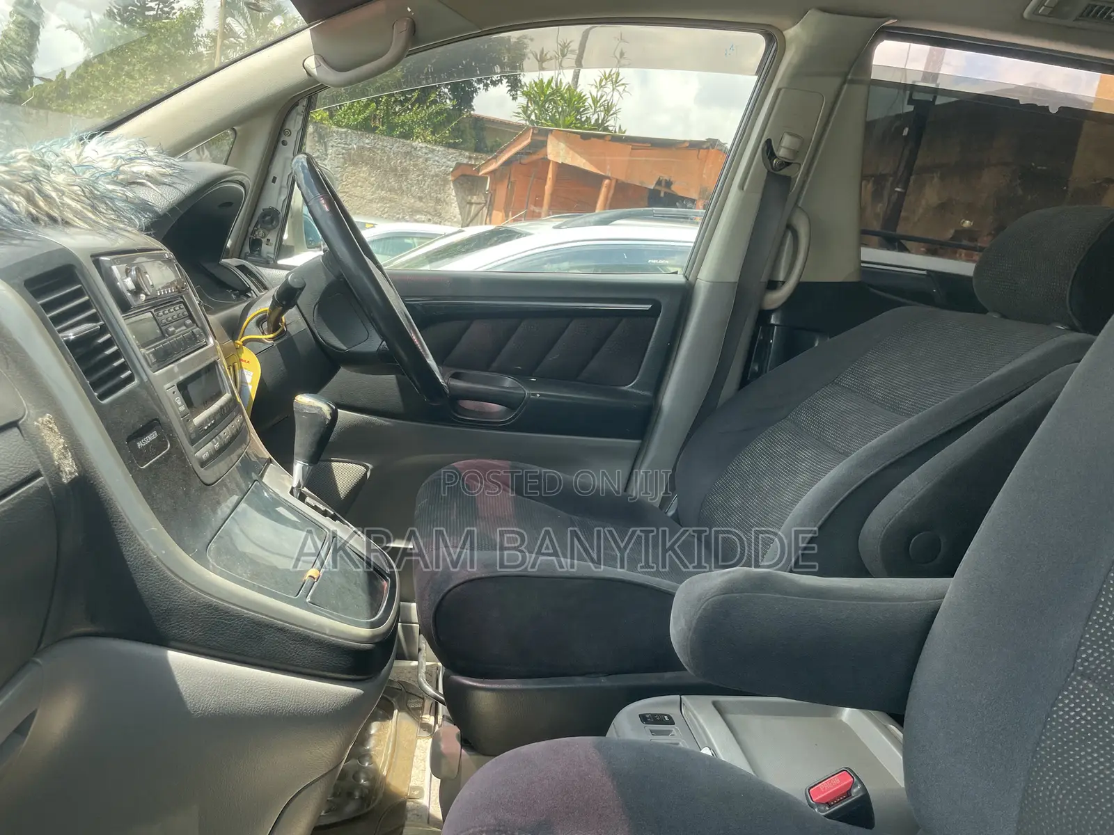 Toyota Alphard 2005 White