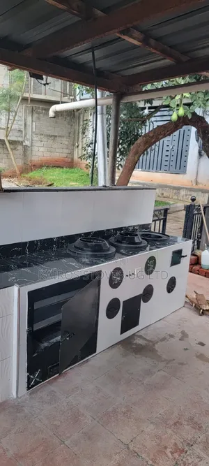 Modern Eco Sola Stove Using Reusable Volcanic Rocks And Charcoal Dust