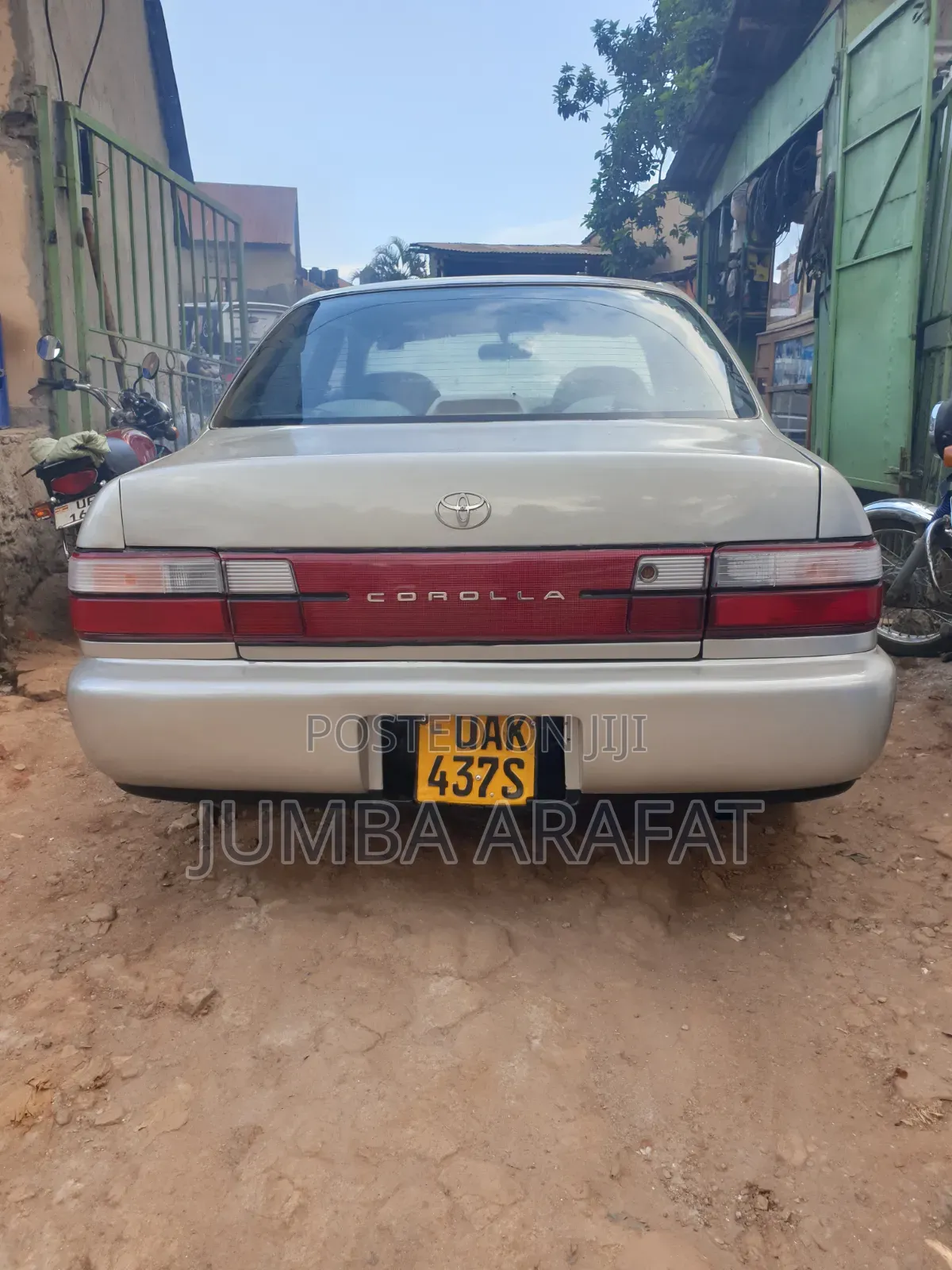Toyota Corolla Sedan 1998 Silver