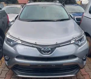 Toyota RAV4 2017 Silver
