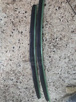 Mitsubishi Pajero Windshield Wiper Blades